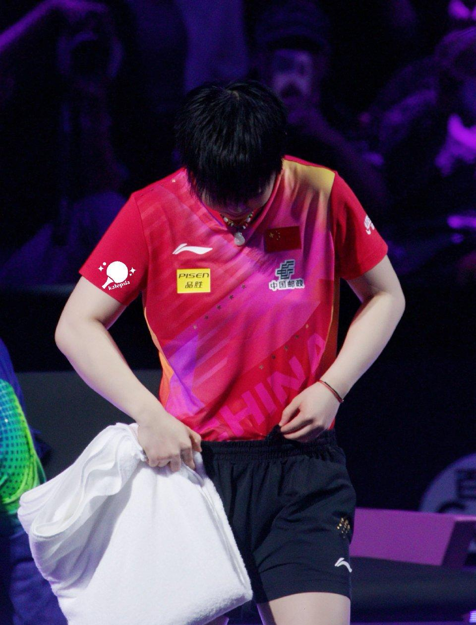 体育赛场一幕幕精彩，吸引眼球