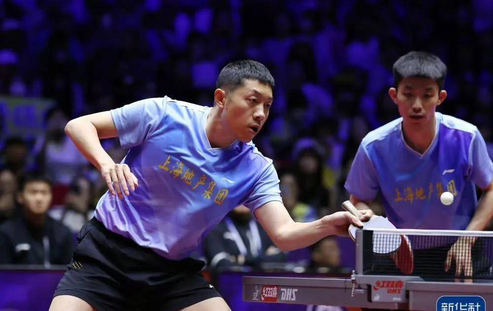 英国乒乓球队鏖战中国乒乓球队，许昕一己之力扛起全队