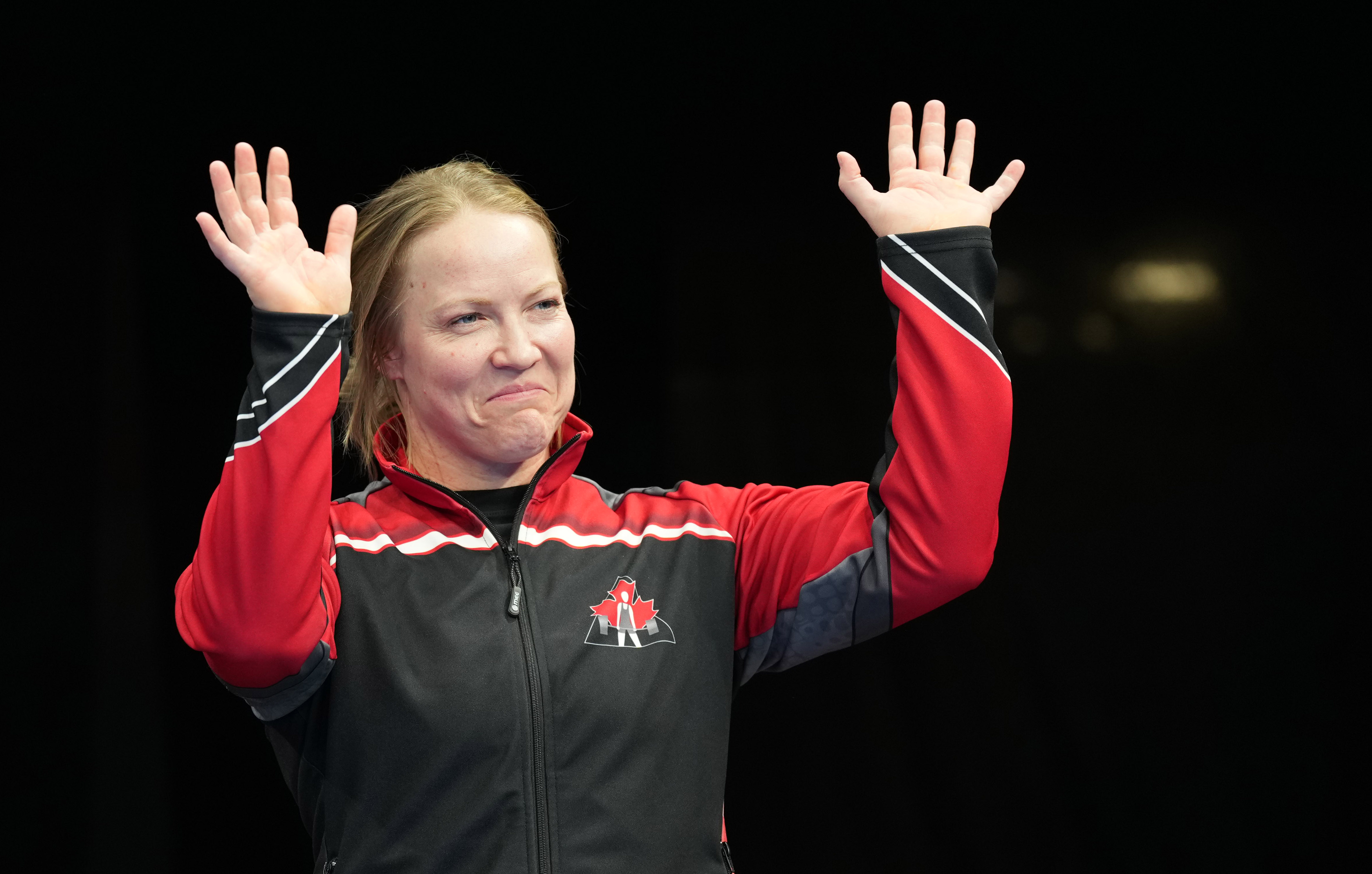 加拿大女足表现出色，赢得胜利